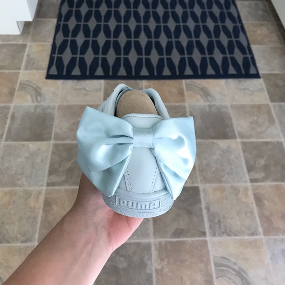 PUMA Bow Leather Sneakers - Picture 8 of 8